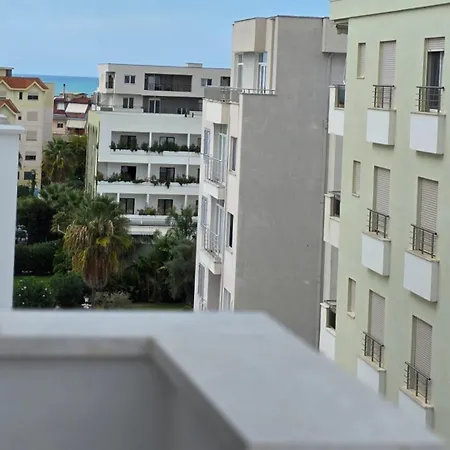 Nova Appartement Golem (Tirana)
