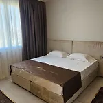 Nova Appartement Golem (Tirana)